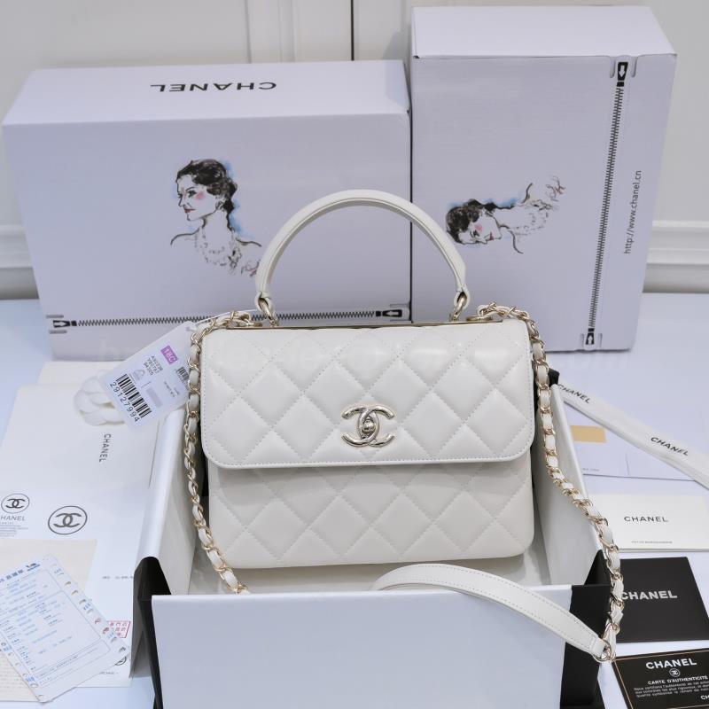 Chanel Handbags 756